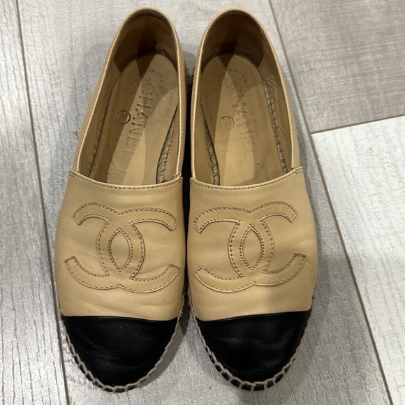 Chanel Beige and Black Espedrailles - Picture 1 of 6